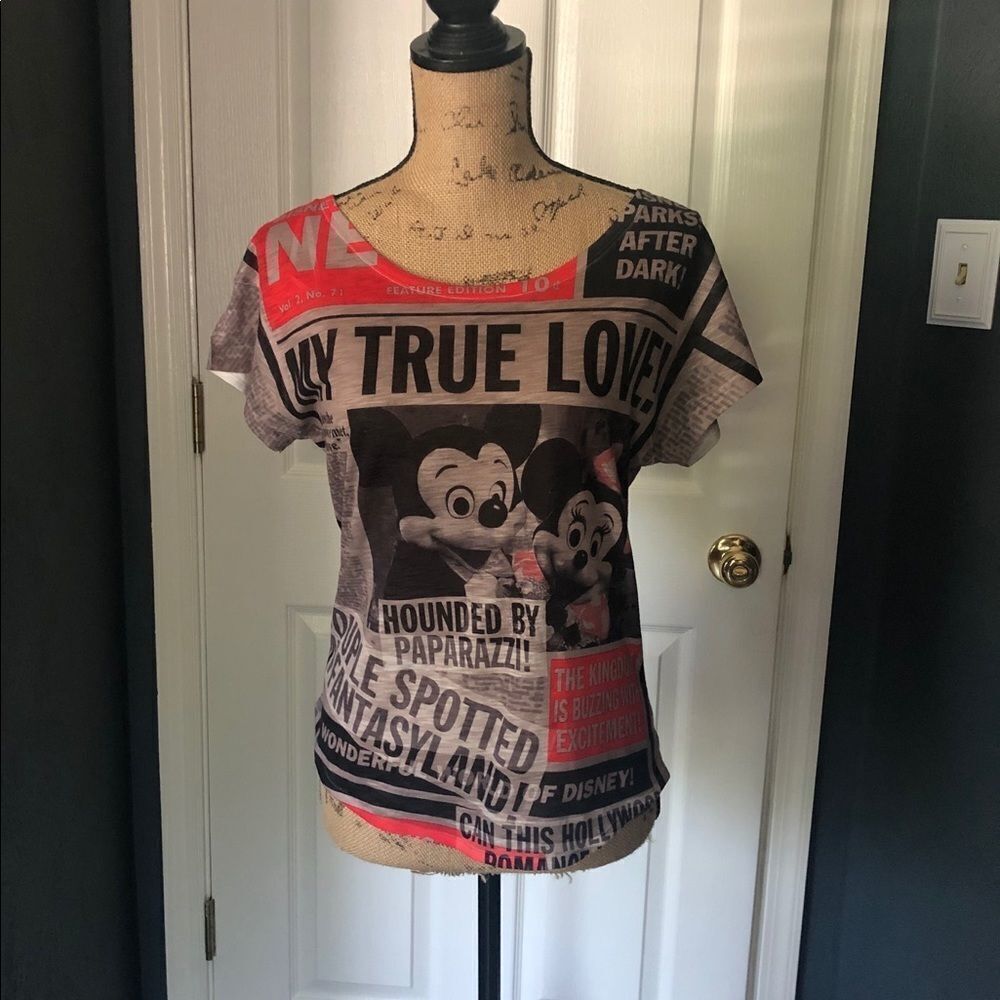Disney newsprint graphic Tee Mickey and Minnie